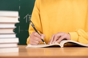 辽宁：2024年普通高等学校招生艺术类统考合格线和统考成绩公布_尚书志愿，高考志愿填报服务平台，新高考选科填报指南，高考查分，大学专业排名，生涯规划