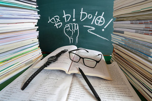 华中科技大学2025年强基计划招生简章_尚书志愿，高考志愿填报服务平台，新高考选科填报指南，高考查分，大学专业排名，生涯规划