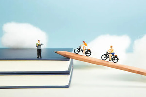 广西：关于做好2022年香港、澳门特别行政区高校在我区招收自费生工作的通知_尚书志愿，高考志愿填报服务平台，新高考选科填报指南，高考查分，大学专业排名，生涯规划