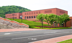 南开大学2025 年强基计划招生简章_尚书志愿，高考志愿填报服务平台，新高考选科填报指南，高考查分，大学专业排名，生涯规划