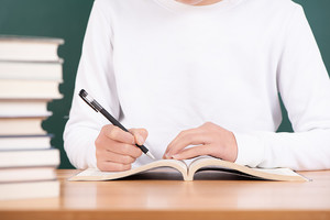 中央民族大学2023年强基计划入围分数线及校测安排！_尚书志愿，高考志愿填报服务平台，新高考选科填报指南，高考查分，大学专业排名，生涯规划